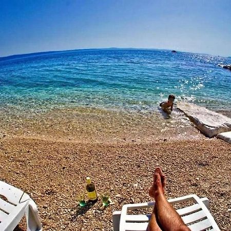 פודסטראנה Apartment Knez 1 - 50 M From Beach מראה חיצוני תמונה